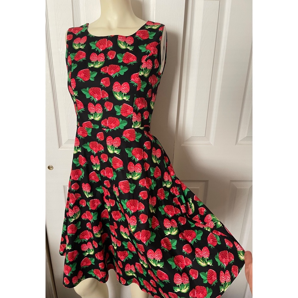 Strawberry 🍓 dress fit and flare small - Picture 2 of 6